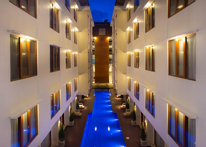 Hotel Bali Sun Tropical & - Formerly The Sun & Legian (Bali)