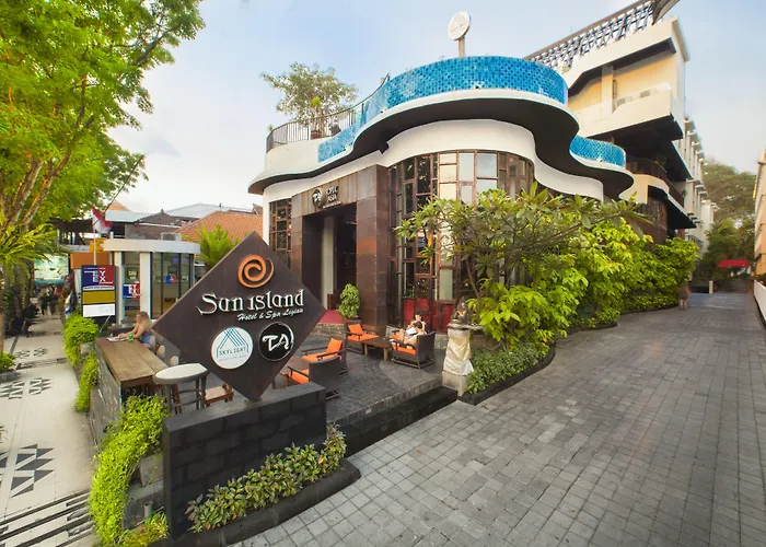 Bali Sun Tropical & - Formerly The Sun & 4* Legian